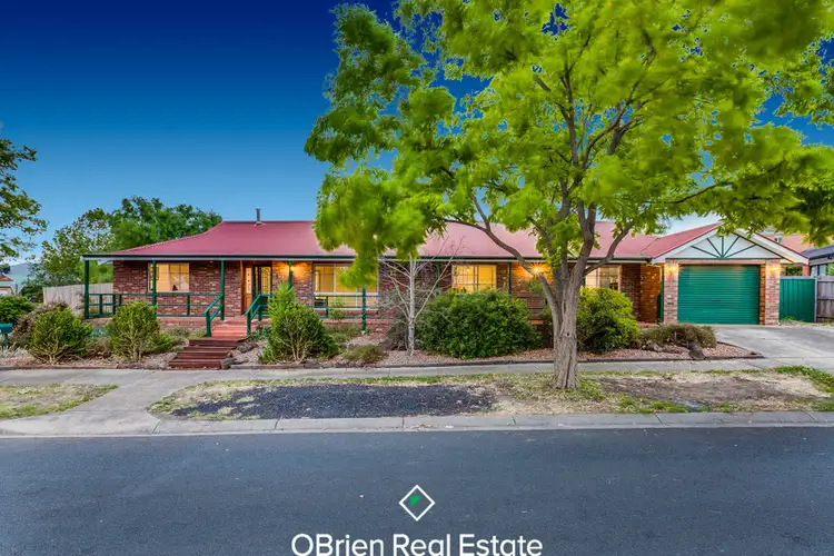 42 Bellevue Boulevard, Hillside VIC 3037