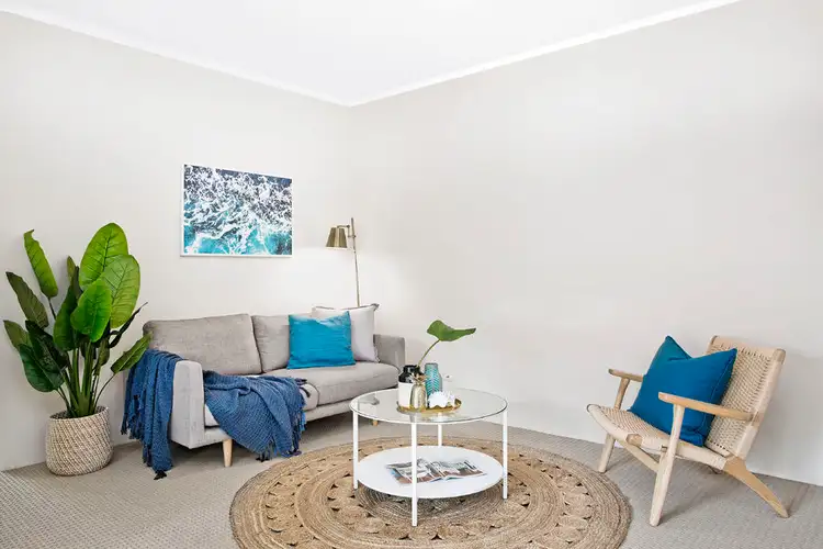 Third view of Homely unit listing, 4/33 Dee Why Parade, Dee Why NSW 2099