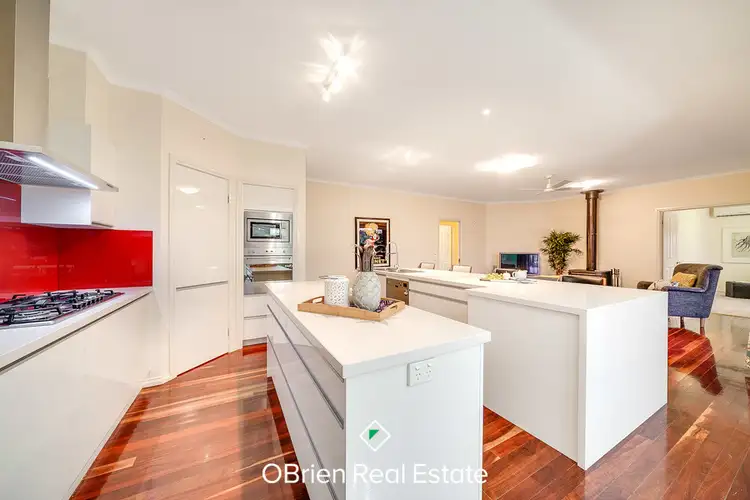 Third view of Homely house listing, 8 Jack Robbie Court, Narre Warren North VIC 3804