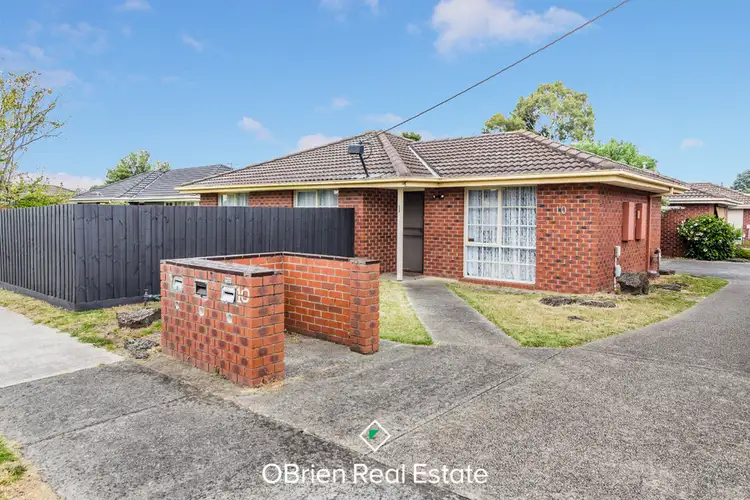 1/10 Walter Street, Cranbourne VIC 3977