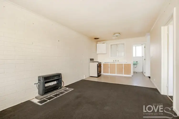 Second view of Homely unit listing, 2/26 Heyington Avenue, Thomastown VIC 3074