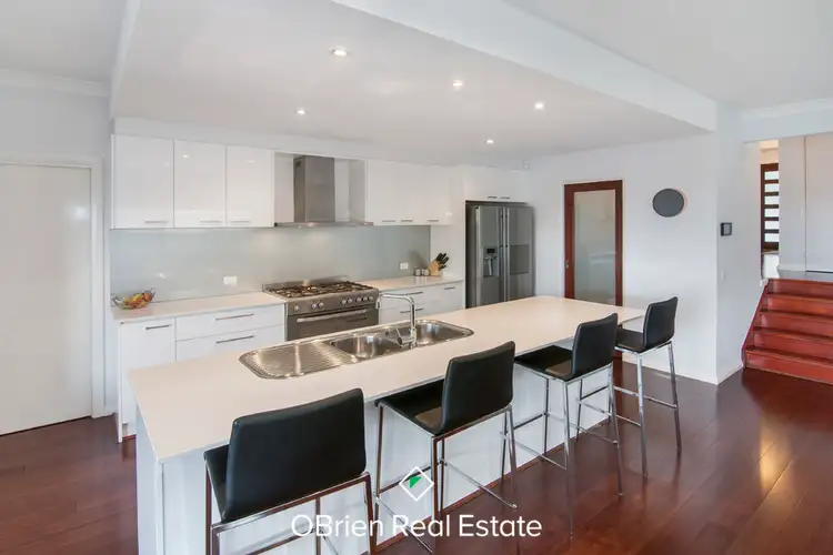 Second view of Homely house listing, 31 Lily Way, Skye VIC 3977