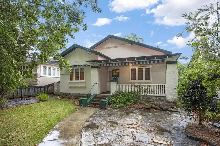 12 Melnotte Avenue, Roseville NSW 2069