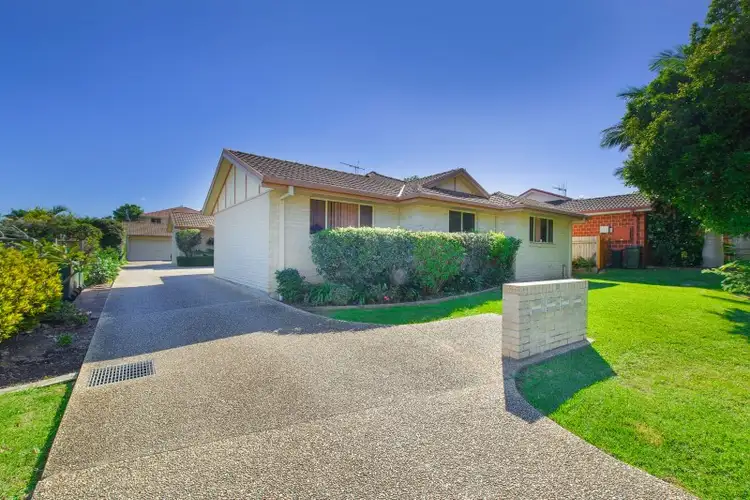 2/30 Nottingham Drive, Port Macquarie NSW 2444