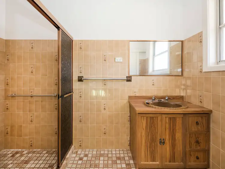 Fifth view of Homely house listing, 1 Burrundulla Avenue, Mudgee NSW 2850