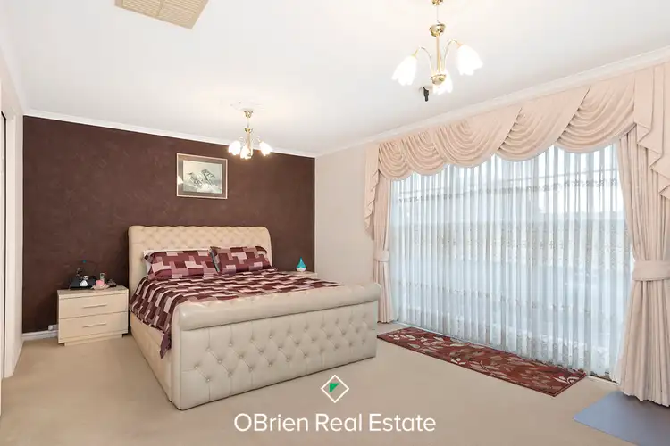 Fifth view of Homely house listing, 9 Armiston Court, Endeavour Hills VIC 3802