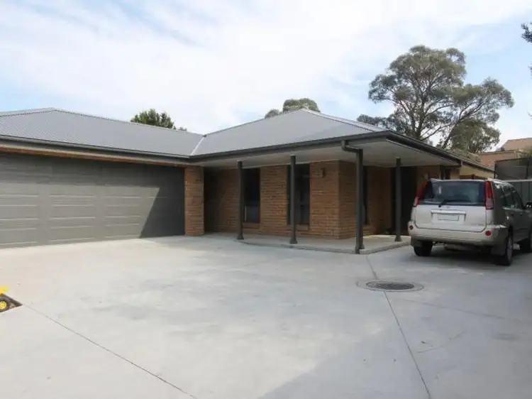 2/32A Queen Street, Goulburn NSW 2580