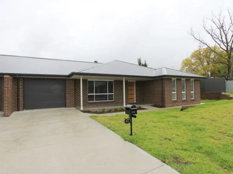 1/4 Redman Circuit, Goulburn NSW 2580