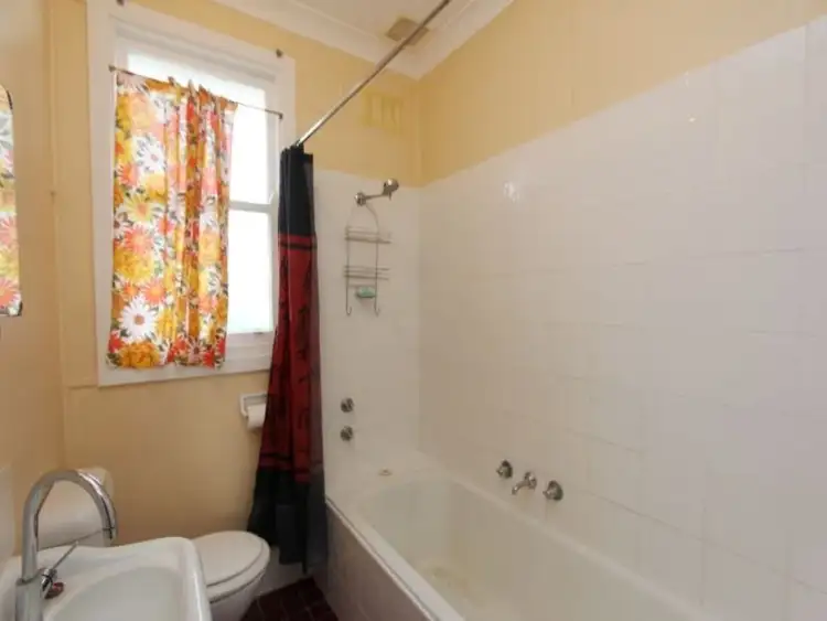 Fifth view of Homely house listing, 29 Hill Street, Goulburn NSW 2580