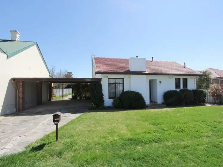 8 Wayo Street, Goulburn NSW 2580