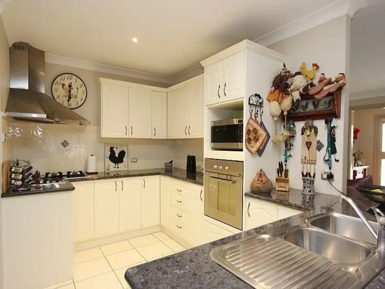 Fifth view of Homely house listing, 1 James Place, Goulburn NSW 2580