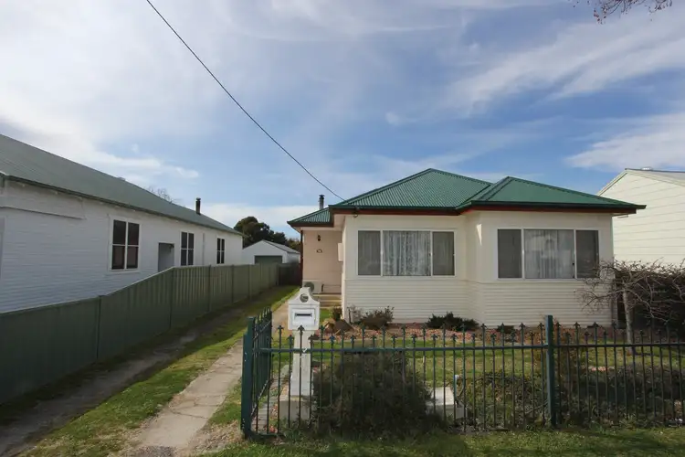 25 George Street, Goulburn NSW 2580