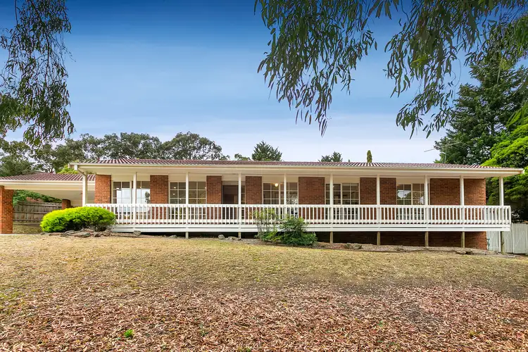 3 Tidcombe Crescent, Doncaster East VIC 3109
