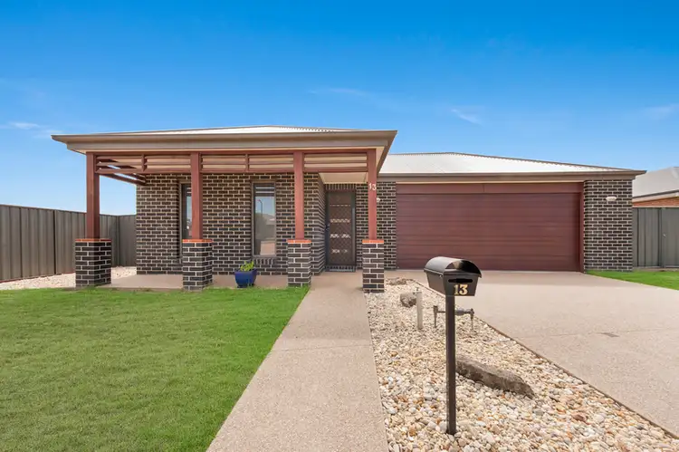 13 Silky Oak Avenue, Wodonga VIC 3690