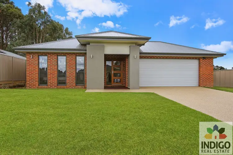 16 Mossgrove Way, Beechworth VIC 3747