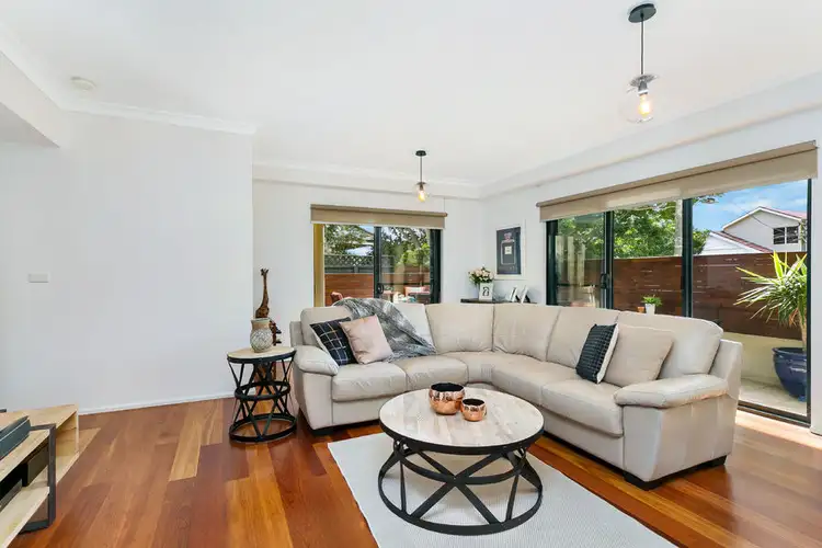 Main view of Homely apartment listing, 3/260 Old South Head Road, Bellevue Hill NSW 2023