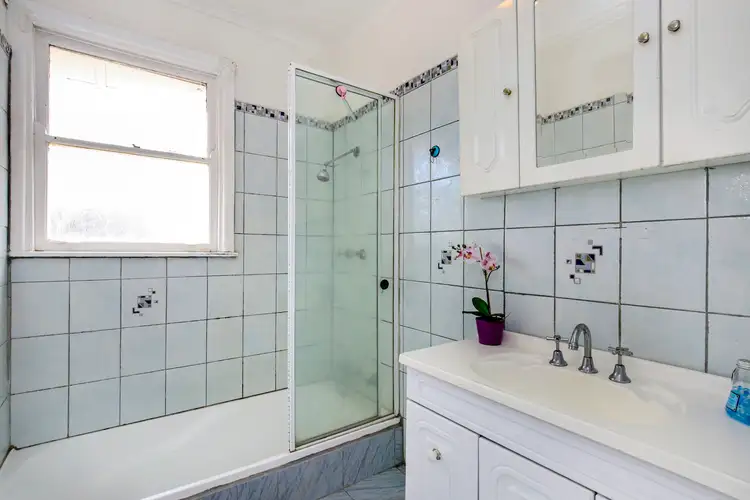 Sixth view of Homely house listing, 3 Kyneton Avenue, Reservoir VIC 3073