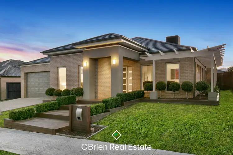 19 Still Water Way, Officer VIC 3809