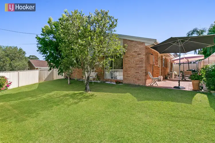Third view of Homely semi-detached listing, 1/4 Cathy Crescent, Narara NSW 2250