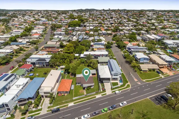 Second view of Homely house listing, 325 Upper Esplanade, Manly QLD 4179