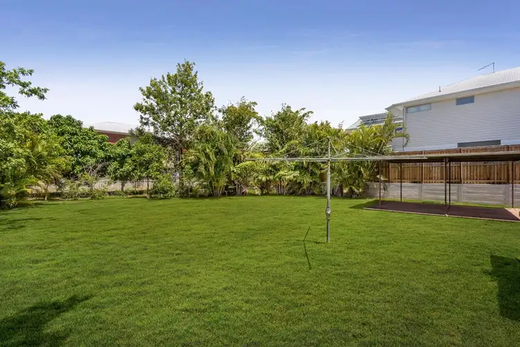 Fifth view of Homely house listing, 325 Upper Esplanade, Manly QLD 4179