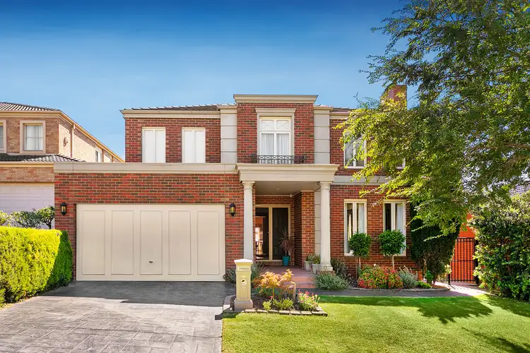 7 Robin Court, Doncaster VIC 3108