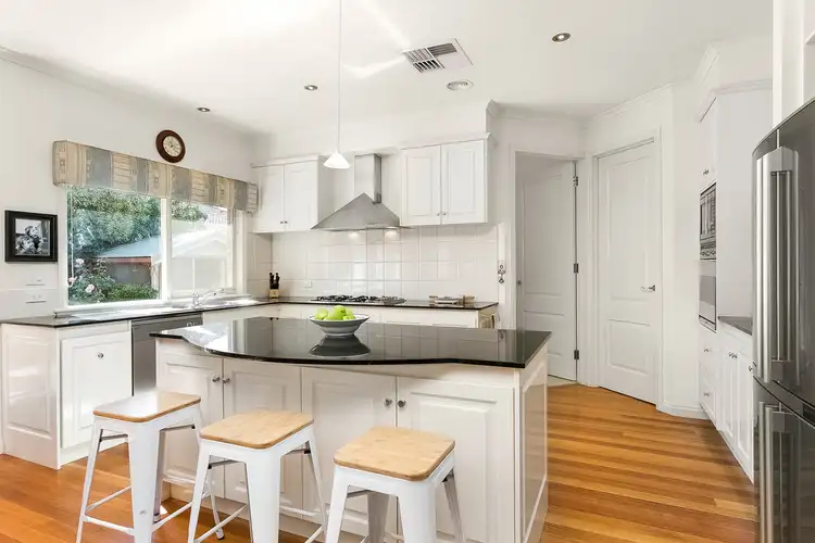 Fourth view of Homely house listing, 7 Robin Court, Doncaster VIC 3108