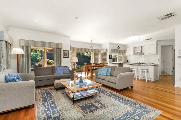 Fifth view of Homely house listing, 7 Robin Court, Doncaster VIC 3108