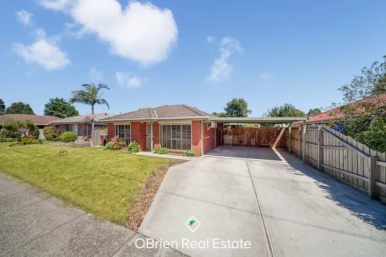 152 Warana Drive, Hampton Park VIC 3976