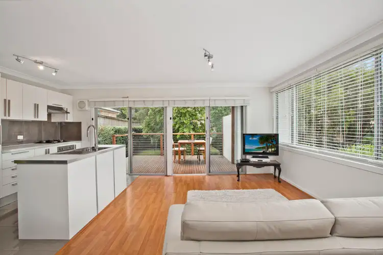 Fifth view of Homely house listing, 2 Bate Avenue, Allambie Heights NSW 2100