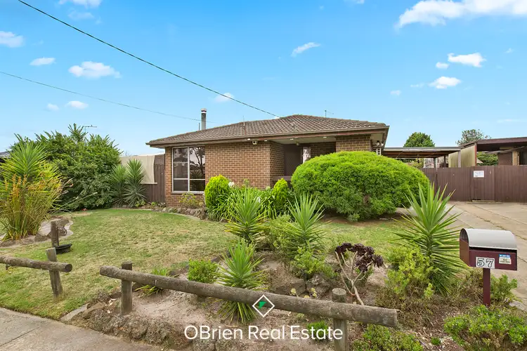 57 Robertson Drive, Mornington VIC 3931