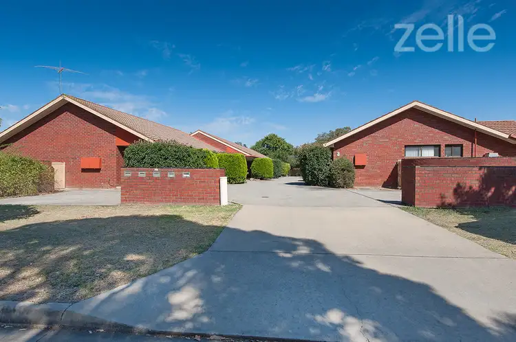 3 Kimberley Court, Lavington NSW 2641