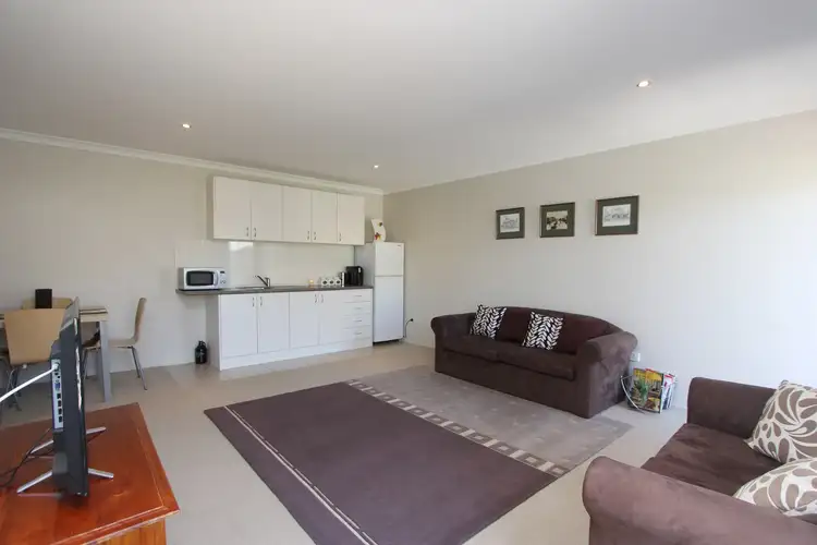 Fifth view of Homely house listing, 8 Benjamin Place, Goulburn NSW 2580