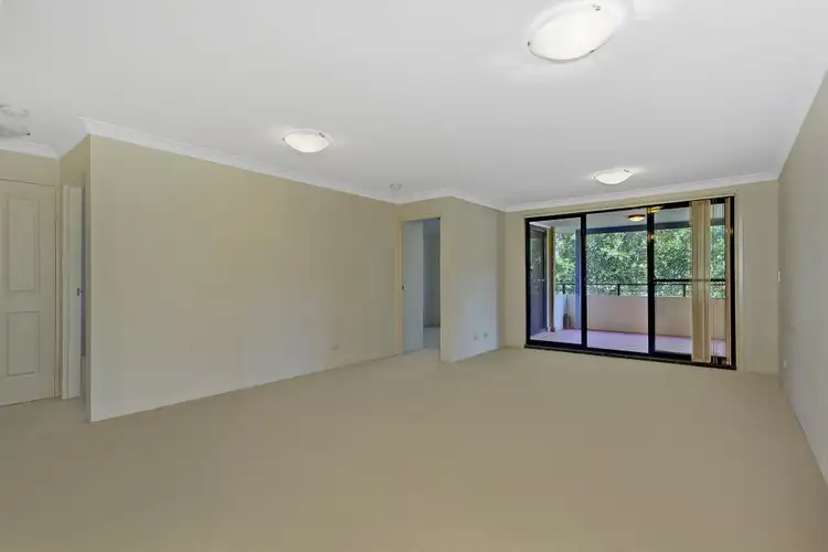 Second view of Homely unit listing, 19/1-3 Funda Place, Brookvale NSW 2100