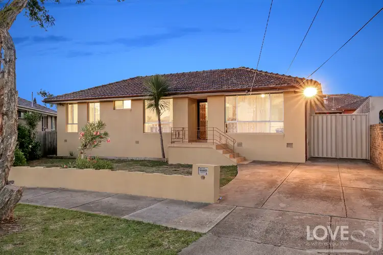 4 Cipora Place, Thomastown VIC 3074