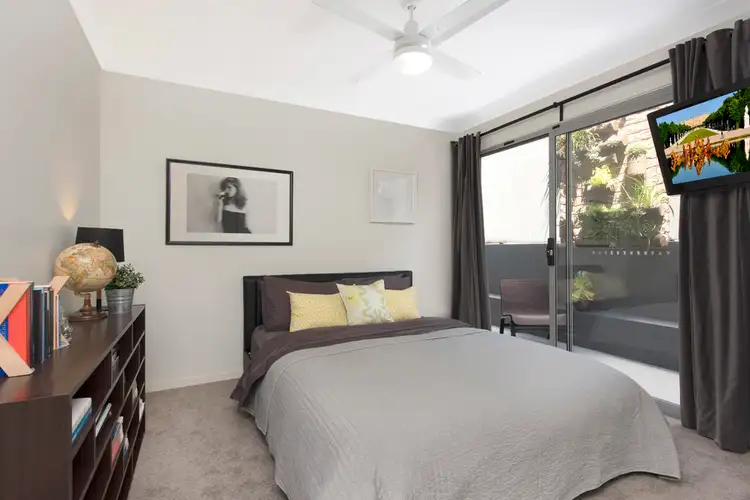 Sixth view of Homely townhouse listing, 2/40 Brown Street, Camp Hill QLD 4152