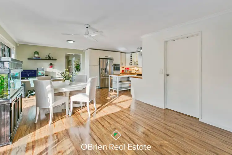 Third view of Homely house listing, 33 Robin Drive, Carrum Downs VIC 3201