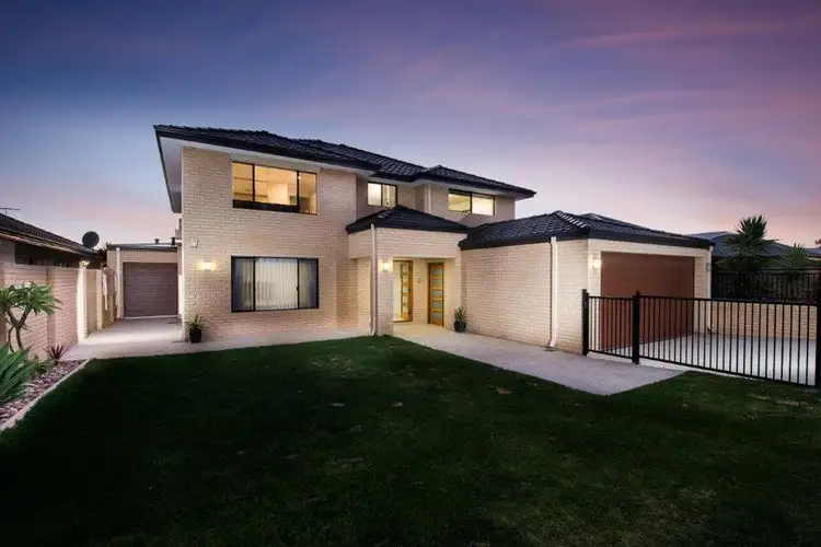 18 Susan Road, Madeley WA 6065