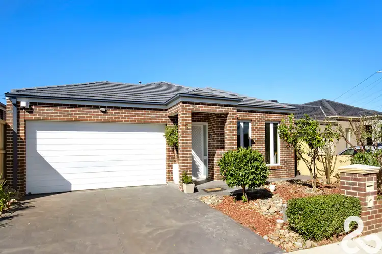 13 Yantara Walk, South Morang VIC 3752