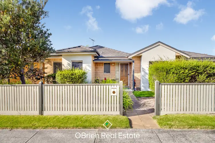 2/100 The Crescent, Tyabb VIC 3913