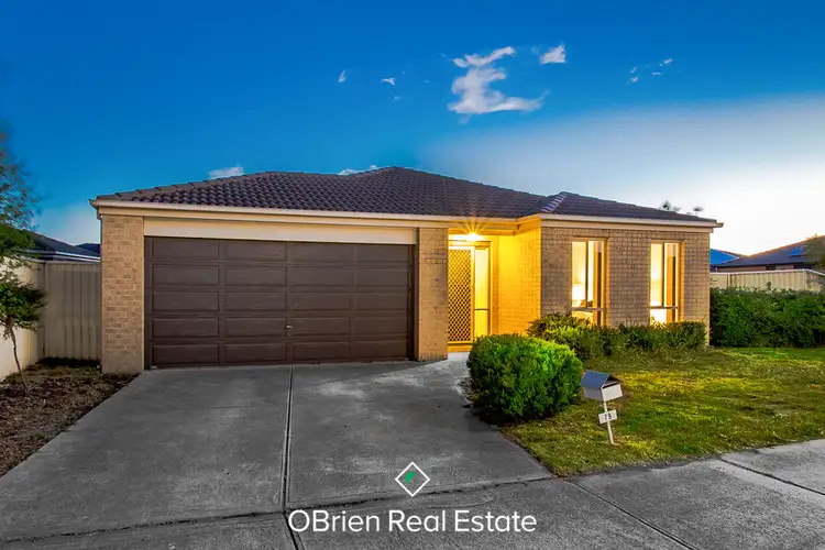79 Bluehills Boulevard, Pakenham VIC 3810