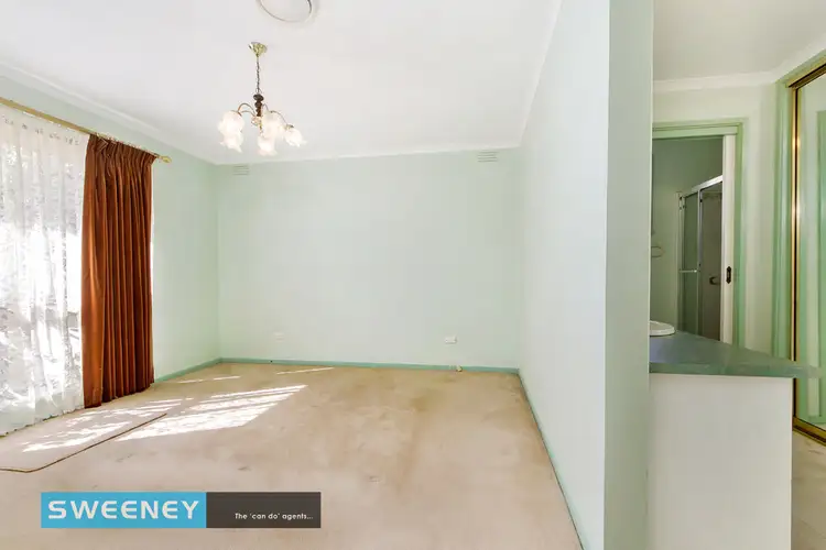 Fifth view of Homely house listing, 39 Evergreen Avenue, Albanvale VIC 3021
