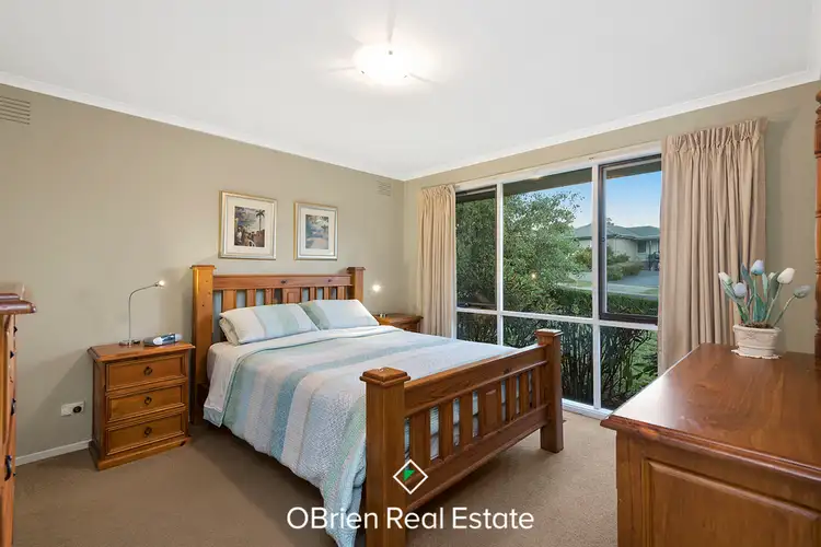 Fifth view of Homely house listing, 20 Kinkead Crescent, Endeavour Hills VIC 3802