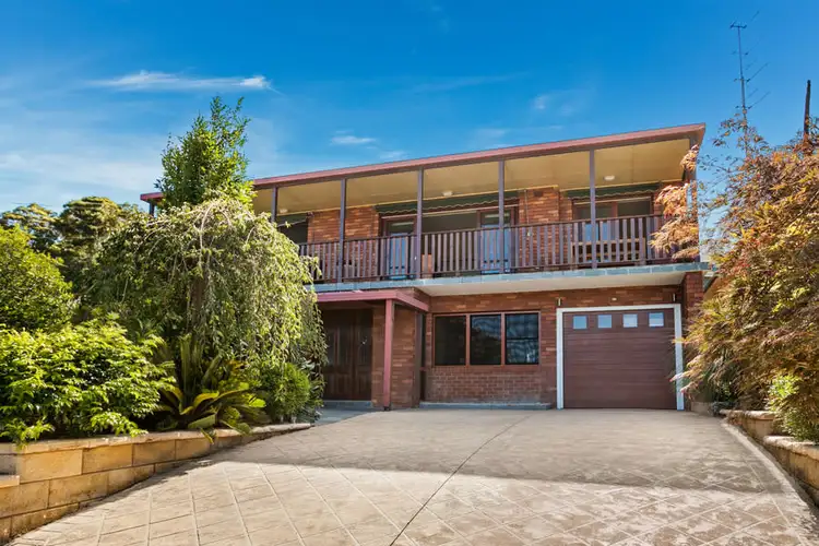 8 Carole Avenue
