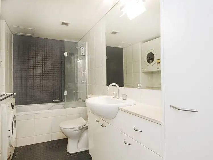 Fifth view of Homely apartment listing, 200 William Street, Woolloomooloo NSW 2011