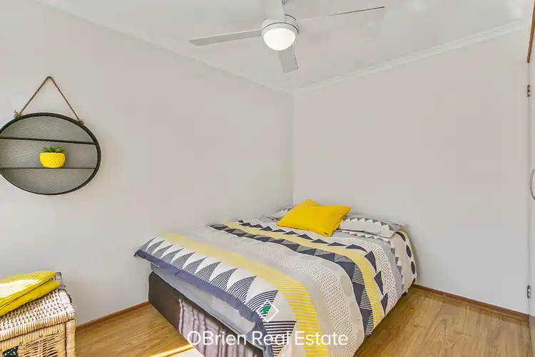 Fifth view of Homely house listing, 6 Marshall Close, Carrum Downs VIC 3201