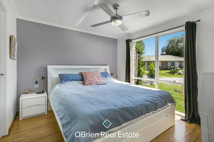 Sixth view of Homely house listing, 6 Marshall Close, Carrum Downs VIC 3201