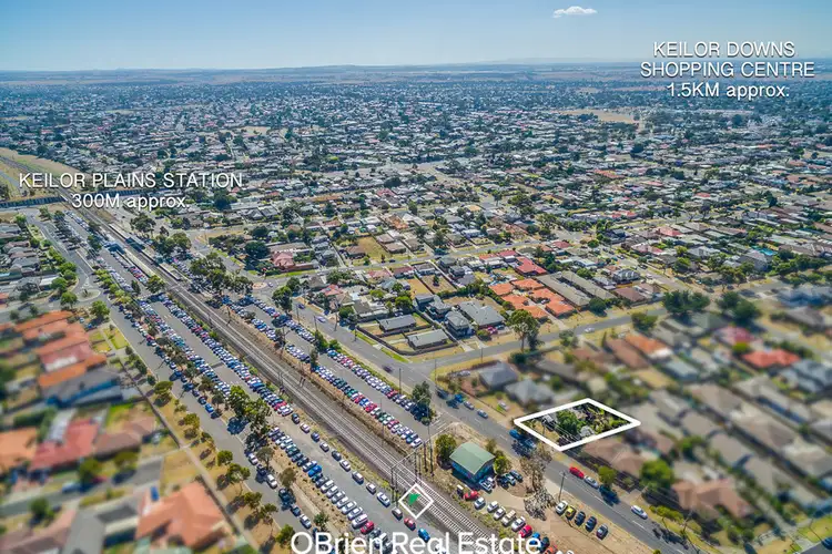 90 East Esplanade, St Albans VIC 3021