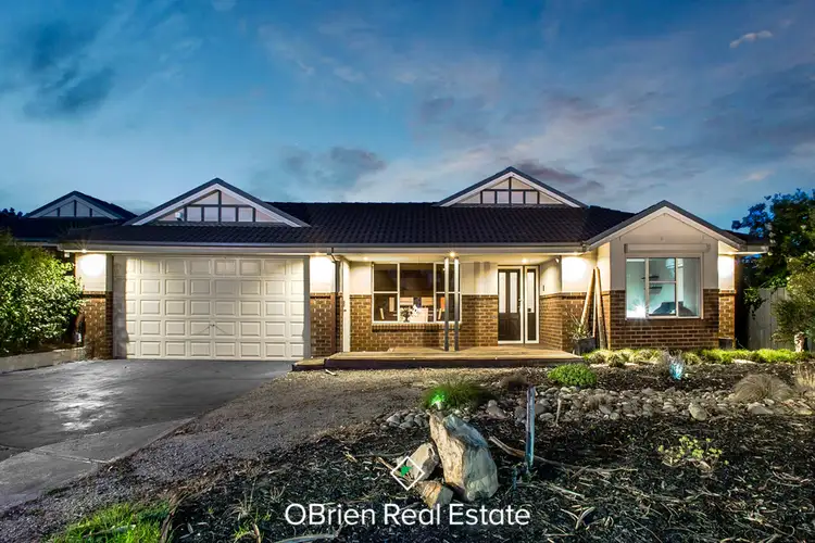 5 Eldershaw Drive, Lynbrook VIC 3975