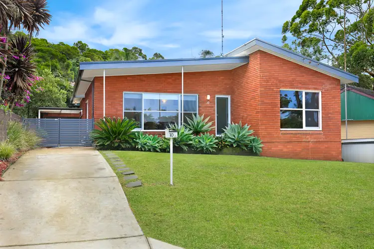 Main view of Homely house listing, 10 Andrew Avenue, Keiraville NSW 2500